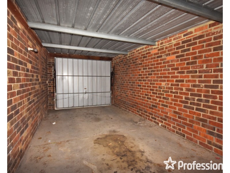 10/98 Sherlock Road, Mooroolbark VIC 3138