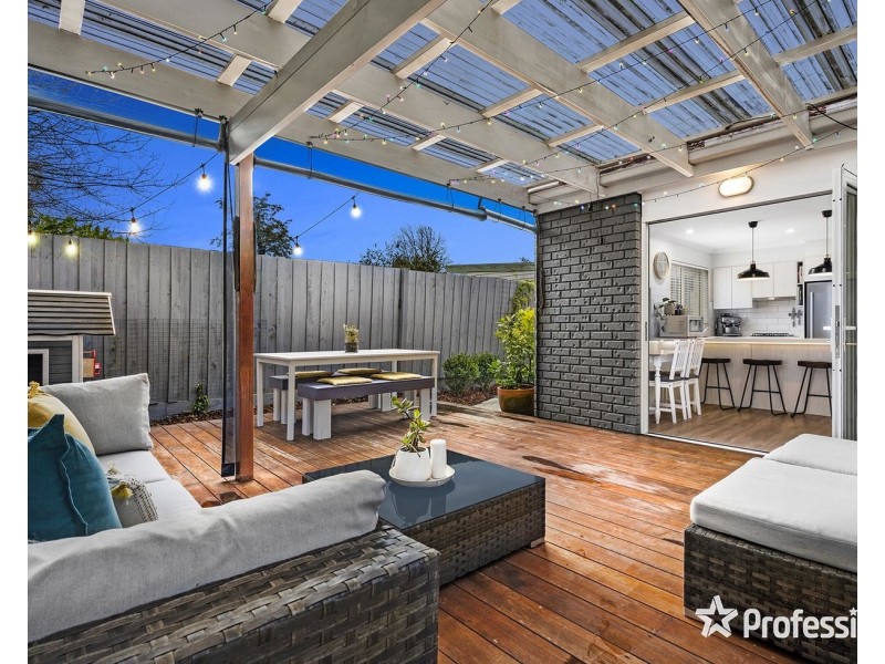 4/26 Haig Street, Croydon VIC 3136