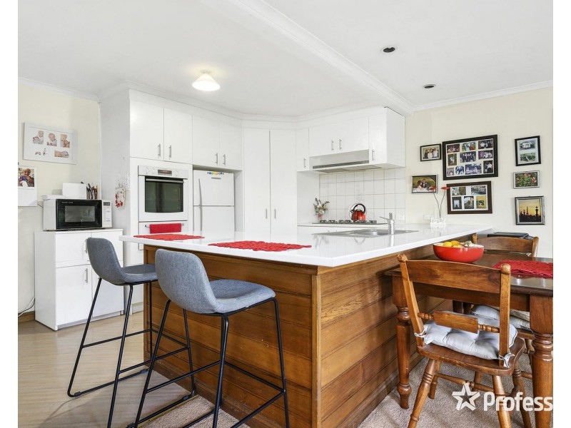 144 Pembroke Road, Mooroolbark VIC 3138