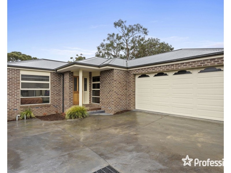 83a Hawthory Road, Mooroolbark VIC 3138