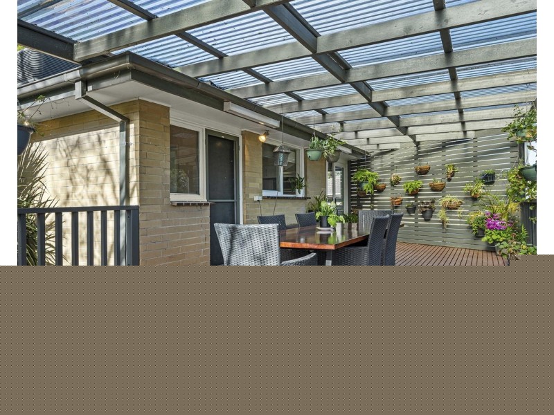 7 Meadowlark Lane, Mooroolbark VIC 3138