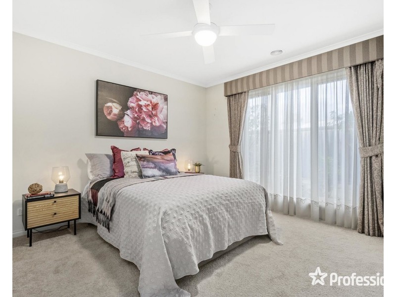 2/7 Russo Place, Kilsyth VIC 3137