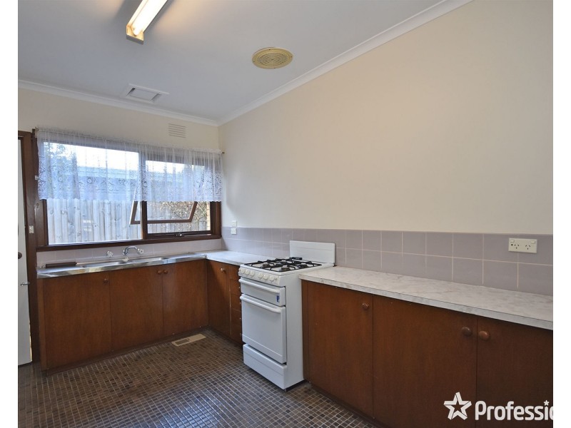 2/2 Munro Street, Ringwood VIC 3134