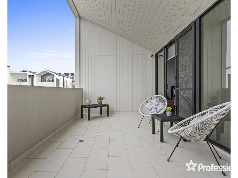 5 Belsay Chase, Chirnside Park VIC 3116