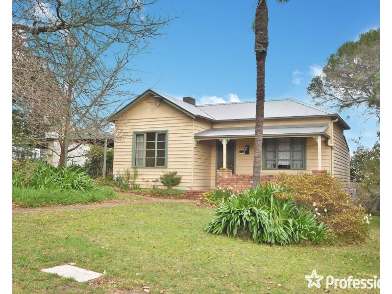 41 Trevallyn Close, Montrose VIC 3765