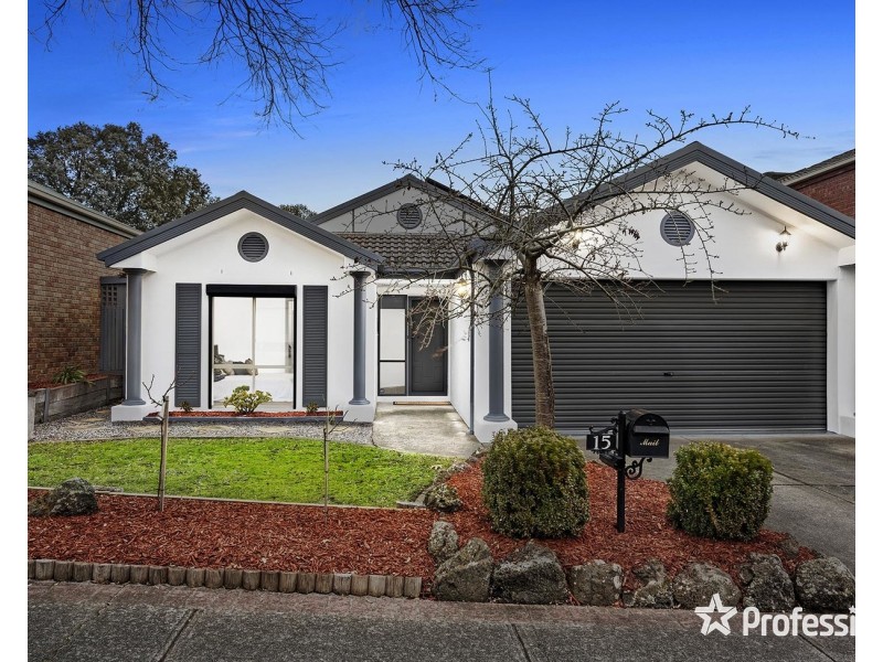 15 Meadowbank Avenue, Chirnside Park VIC 3116
