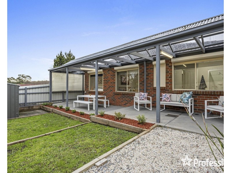 15 Meadowbank Avenue, Chirnside Park VIC 3116