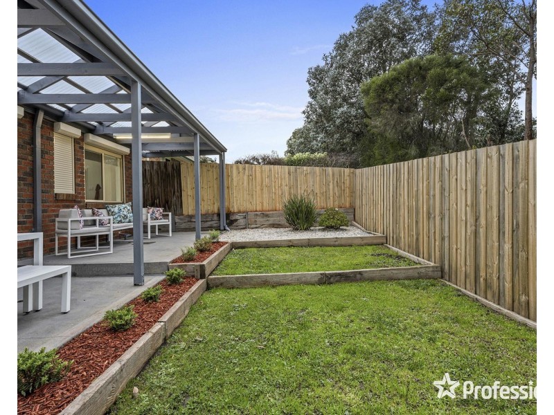 15 Meadowbank Avenue, Chirnside Park VIC 3116
