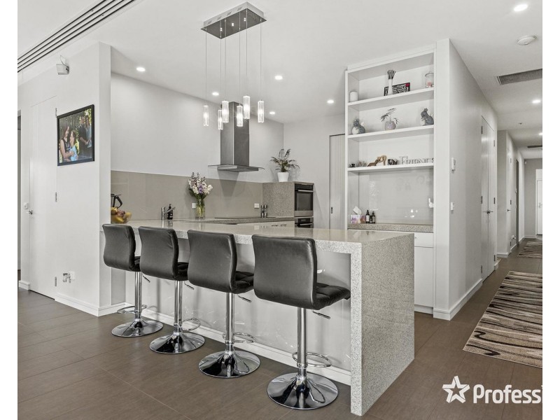 7 Chevalier Crescent, Mooroolbark VIC 3138