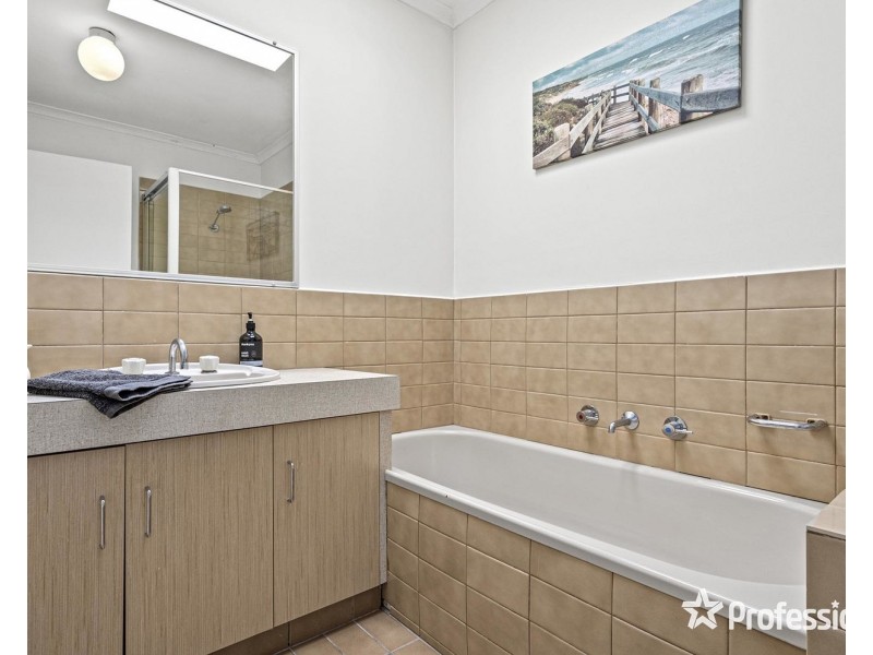 5/237-239 Hull Road, Mooroolbark VIC 3138