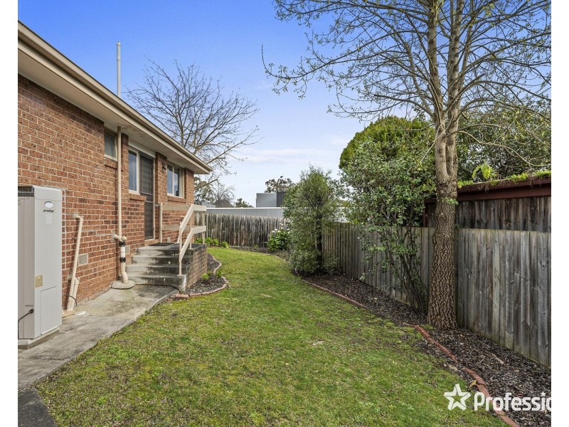 5/237-239 Hull Road, Mooroolbark VIC 3138