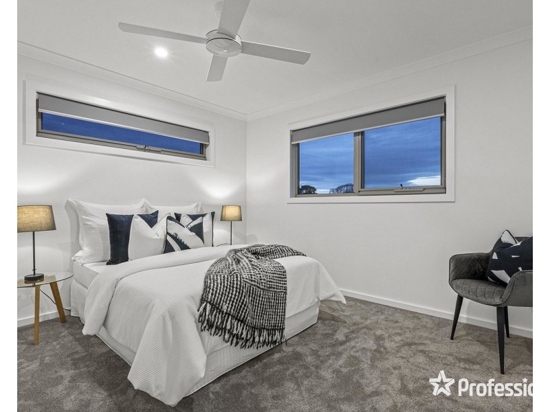 2a, 2b and 2c Tennyson Avenue, Kilsyth VIC 3137