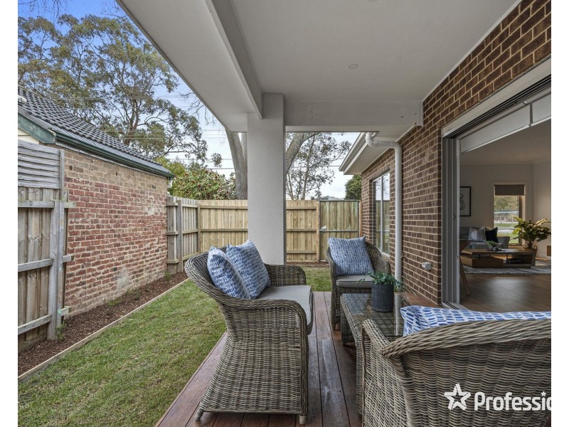 2a, 2b and 2c Tennyson Avenue, Kilsyth VIC 3137