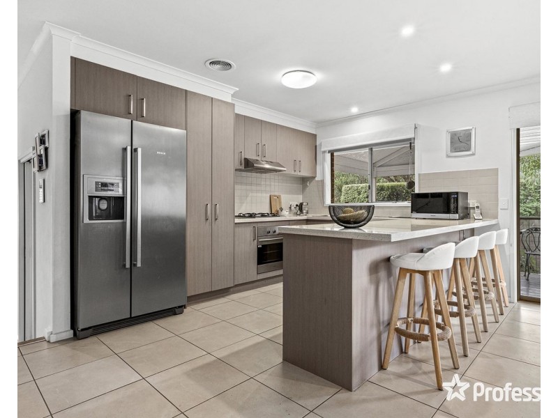 10/25-27 Canterbury Road, Montrose VIC 3765