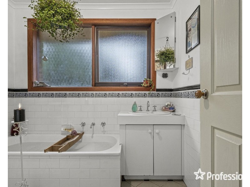 31 Clubpoint Drive, Chirnside Park VIC 3116