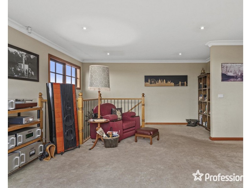 31 Clubpoint Drive, Chirnside Park VIC 3116