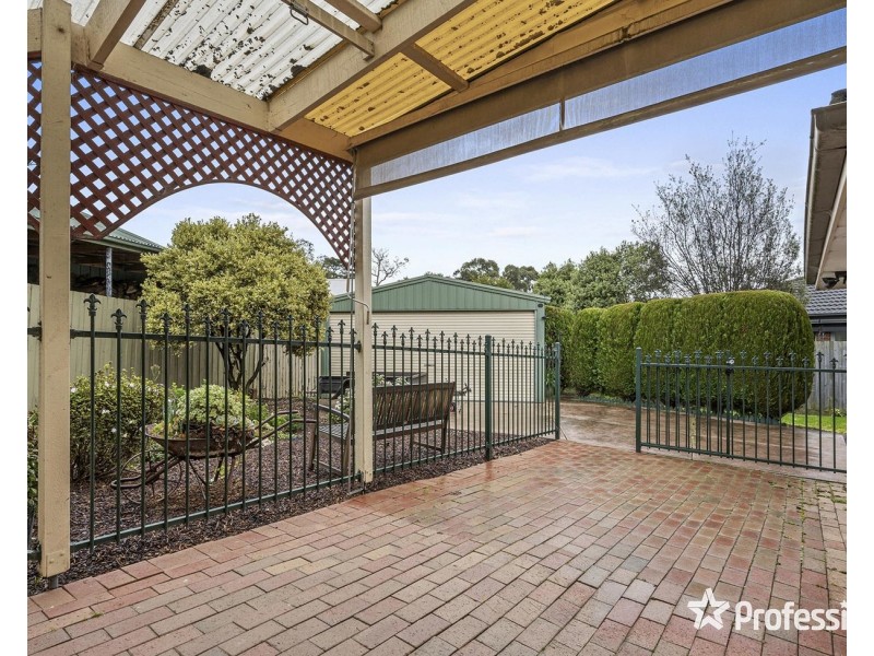 5 MacDonnell Court, Kilsyth VIC 3137