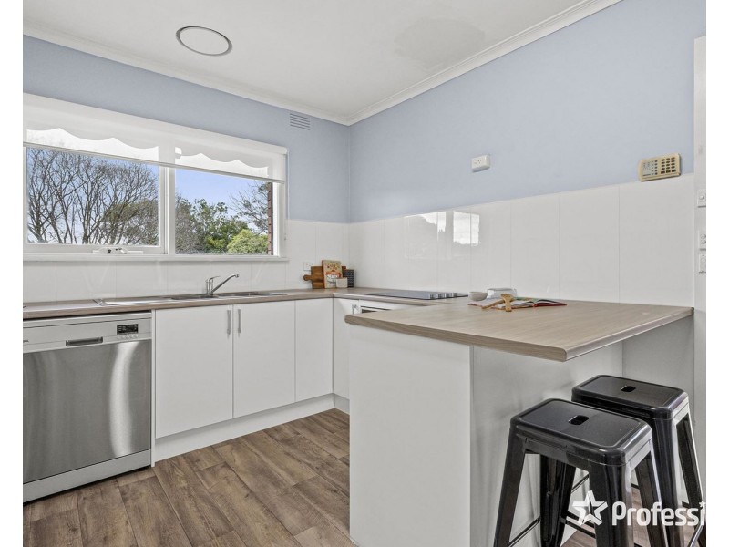 1 Delville Street, Mooroolbark VIC 3138
