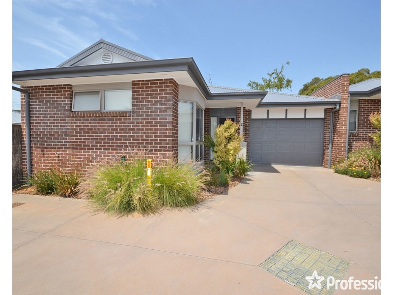 2/45 Newman Road, Mooroolbark VIC 3138
