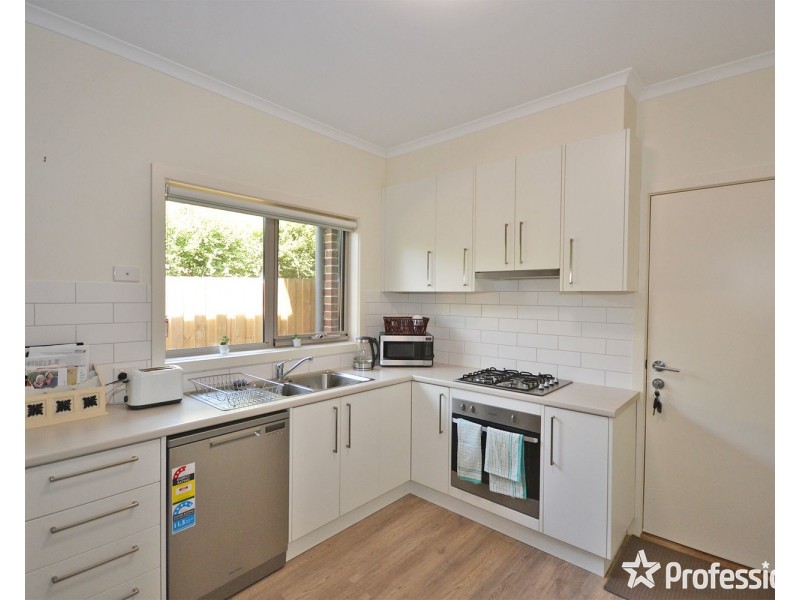 2/45 Newman Road, Mooroolbark VIC 3138