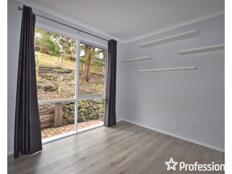 25 Middleton Drive, Woori Yallock VIC 3139