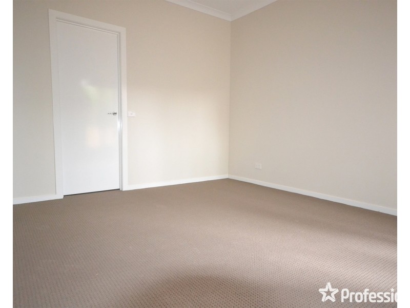 3/7 Wordsworth Street, Mooroolbark VIC 3138