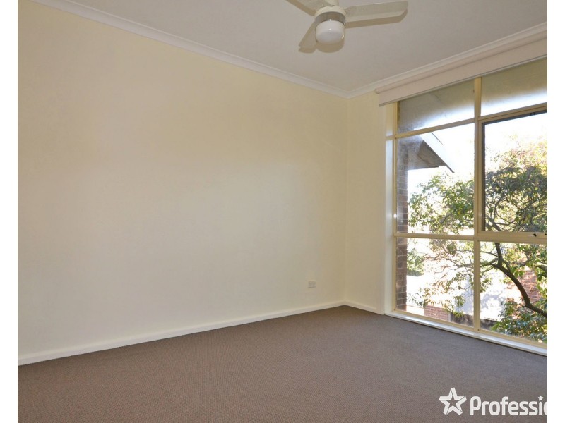 8/128 Mt Dandenong Road, Croydon VIC 3136
