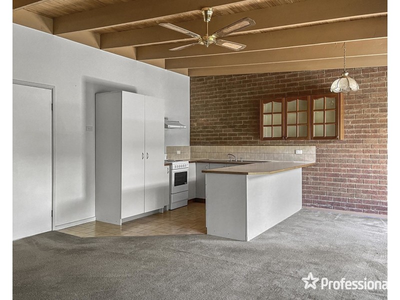 2/24 McComb Street, Lilydale VIC 3140