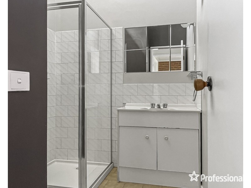 2/24 McComb Street, Lilydale VIC 3140