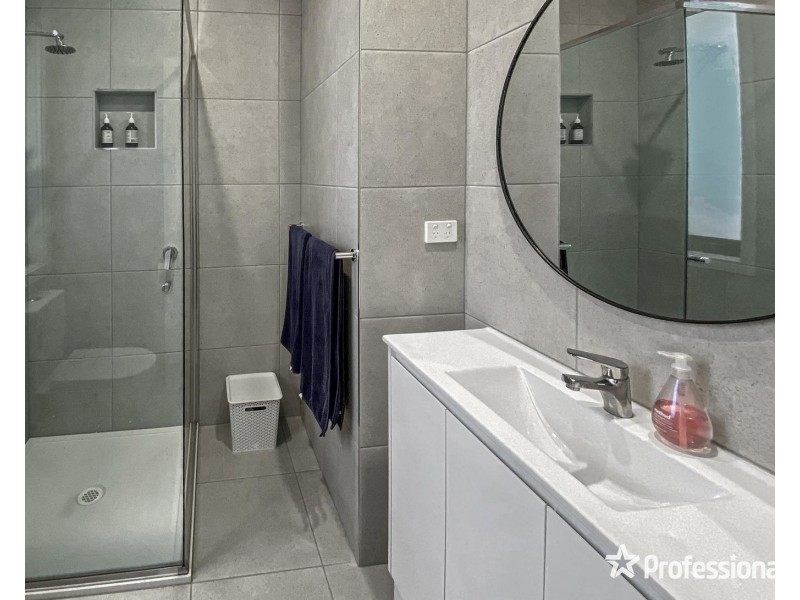 4 Osmaston Place, Mount Evelyn VIC 3796