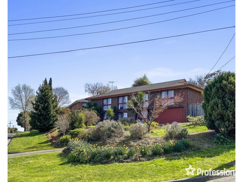 25 Shadowplay Road, Mooroolbark VIC 3138