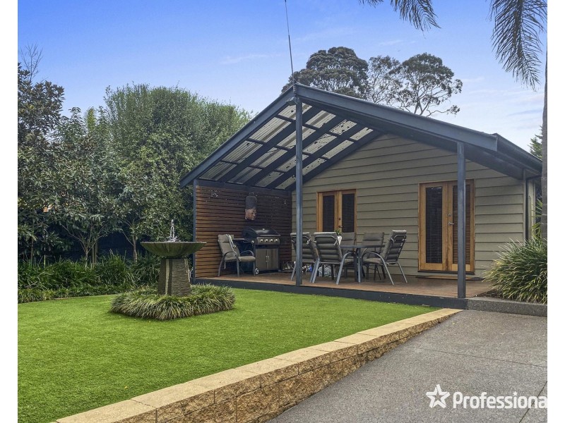 10 Montgomery Court, Kilsyth VIC 3137