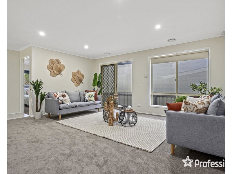 15 Meadowbank Avenue, Chirnside Park VIC 3116