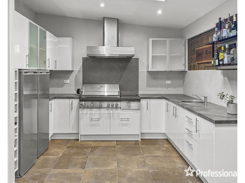 14 Raleigh Street, Seville VIC 3139