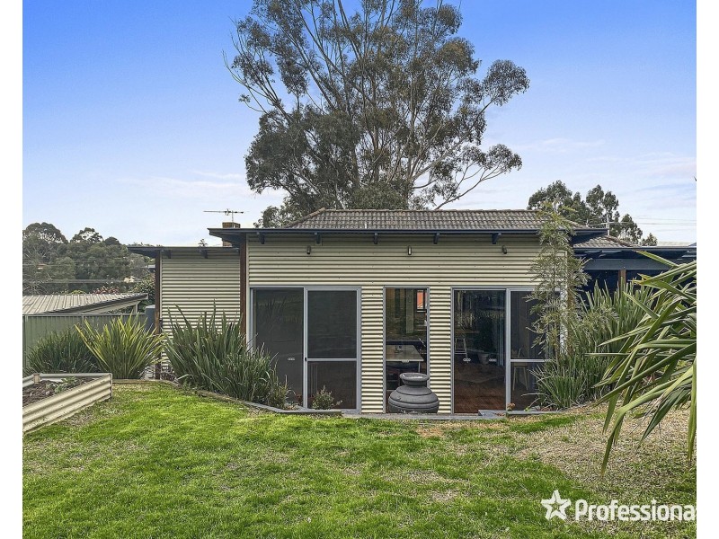 14 Raleigh Street, Seville VIC 3139