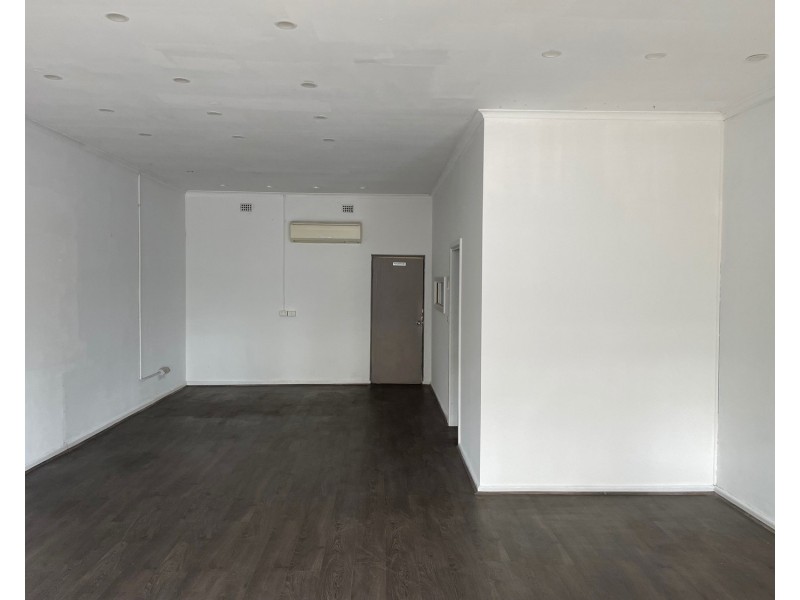 8 Collins Place, Kilsyth VIC 3137