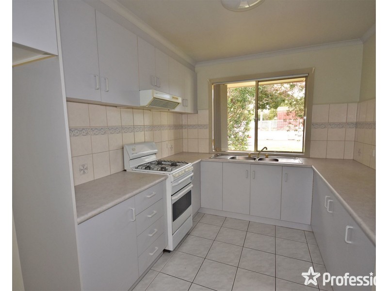 1/108 Sherlock Road, Mooroolbark VIC 3138
