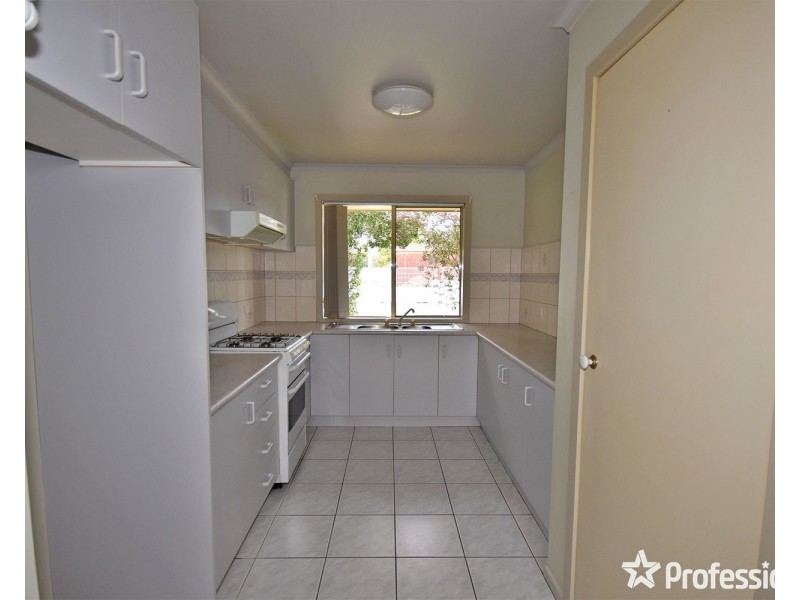 1/108 Sherlock Road, Mooroolbark VIC 3138