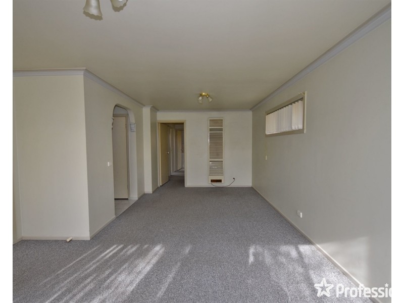 1/108 Sherlock Road, Mooroolbark VIC 3138