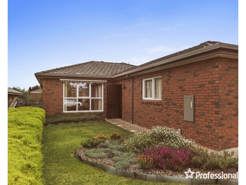 16 Sunnyridge Court, Chirnside Park VIC 3116