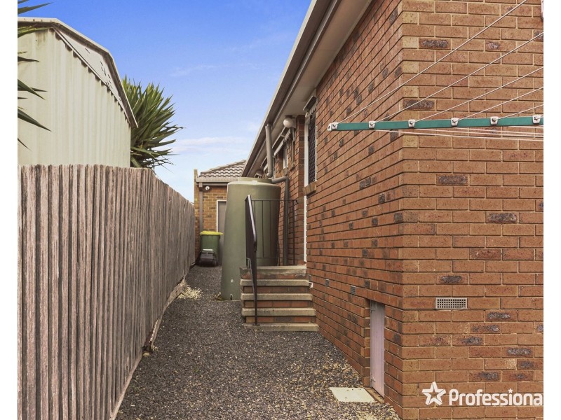 16 Sunnyridge Court, Chirnside Park VIC 3116