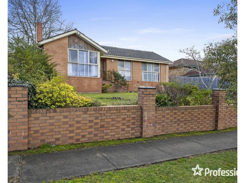 63 Kipling Avenue, Mooroolbark VIC 3138