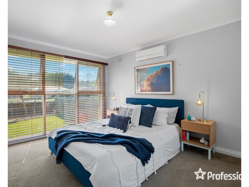 76 Cardigan Road, Mooroolbark VIC 3138