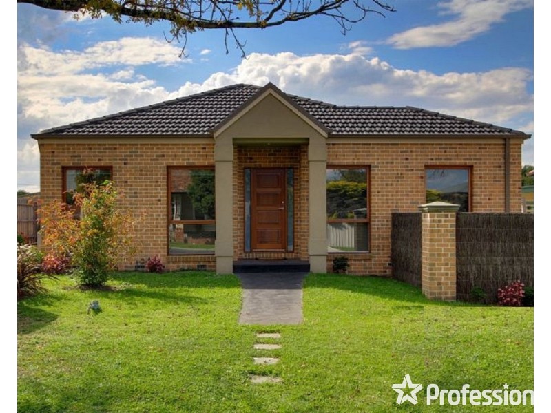 1/6 Deschamps Street, Lilydale VIC 3140