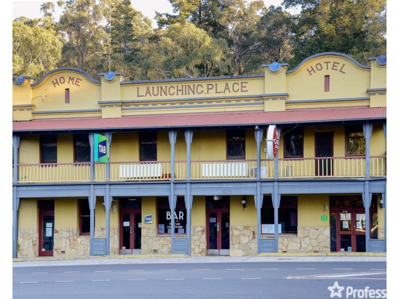 2170 Warburton Highway, Launching Place VIC 3139