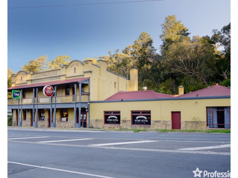 2170 Warburton Highway, Launching Place VIC 3139