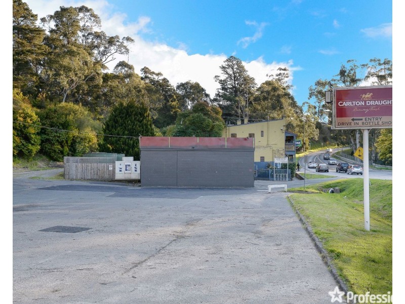 2170 Warburton Highway, Launching Place VIC 3139