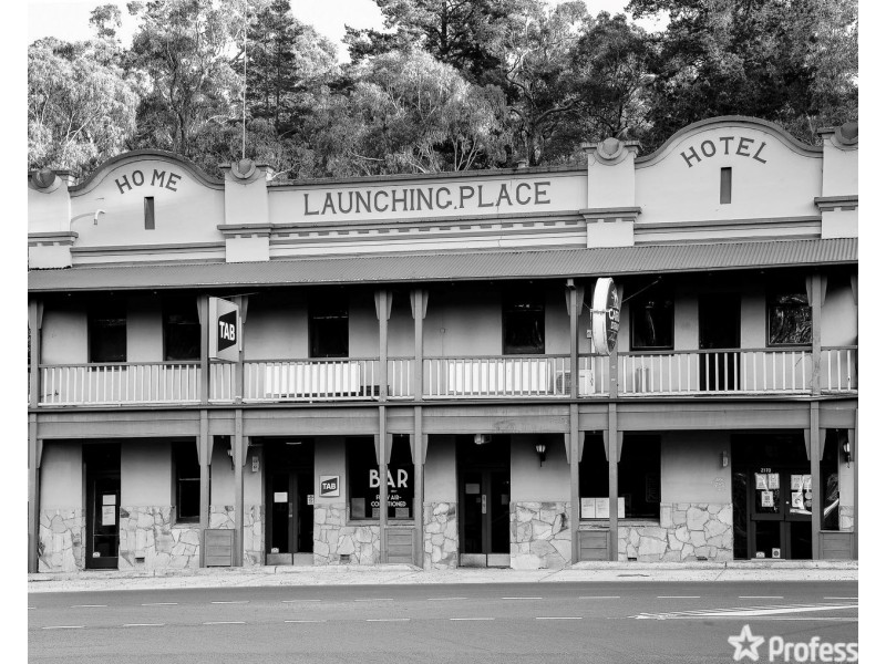 2170 Warburton Highway, Launching Place VIC 3139