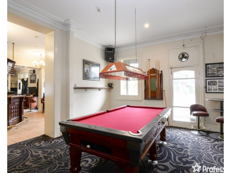 2170 Warburton Highway, Launching Place VIC 3139