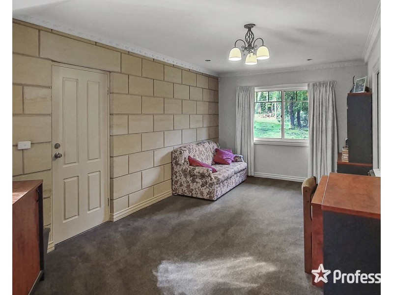 30 Denval Place, Mooroolbark VIC 3138